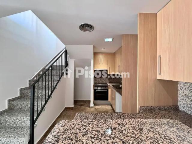 Dúplex en alquiler en Carrer de Sant Pere, cerca de Carrer de Fulleracs