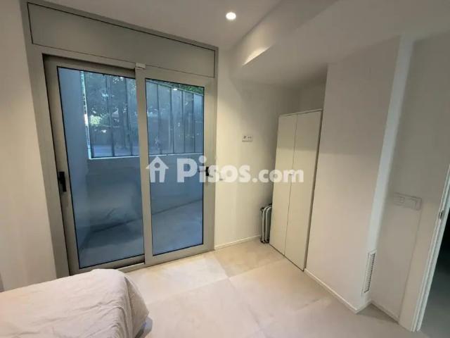 Dúplex en alquiler en Carrer del Riu Güell, cerca de Carrer de Bernat Boades
