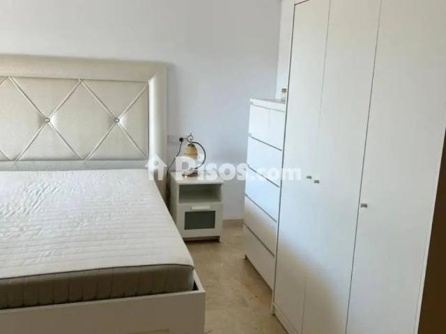 Dúplex en alquiler en Carril Cortés, 4