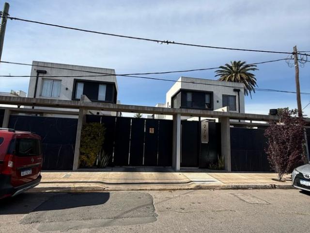 Duplex en alquiler en Adrogué 4 ambientes