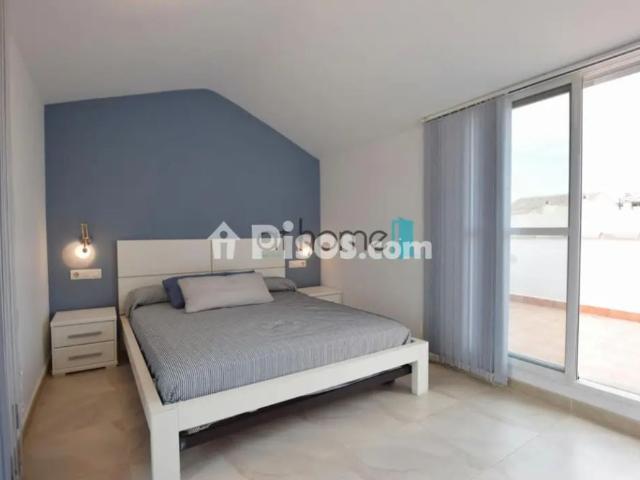 Dúplex en alquiler en Avinguda de Grau Vell, cerca de Carrer Arrif