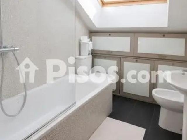 Dúplex en alquiler en Barrio de la Cagiga, 1