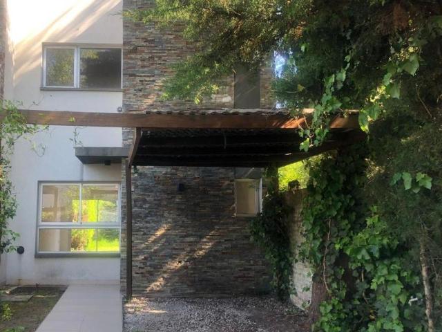Duplex en alquiler en Gonnet