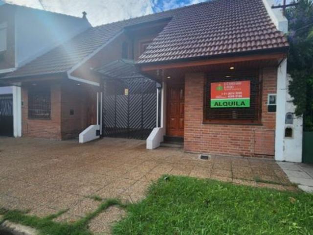 Duplex en alquiler en Lanus Oeste