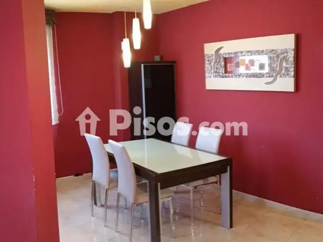 Dúplex en alquiler en Ronda de los Campieles