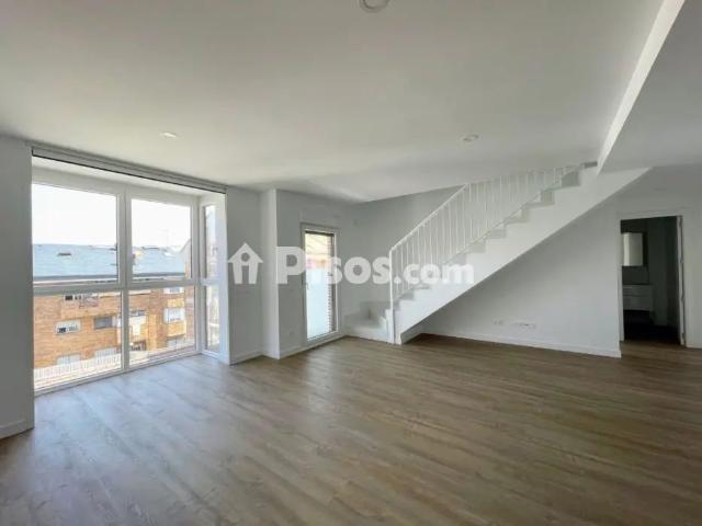 Dúplex en alquiler en Zona Calle Casa Amarilla