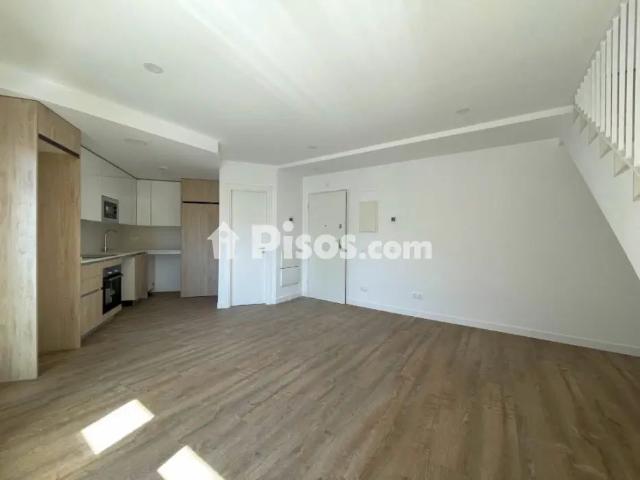 Dúplex en alquiler en Zona Calle Casa Amarilla