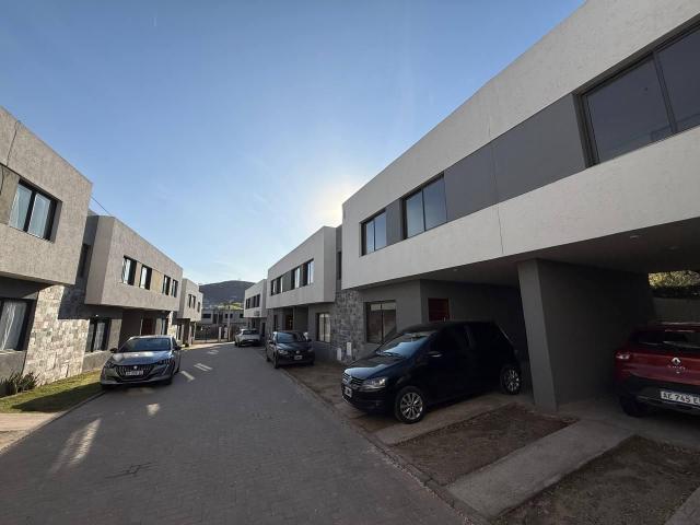 DUPLEX EN ALQUILER HOUSING DOMUS. LA CALERA