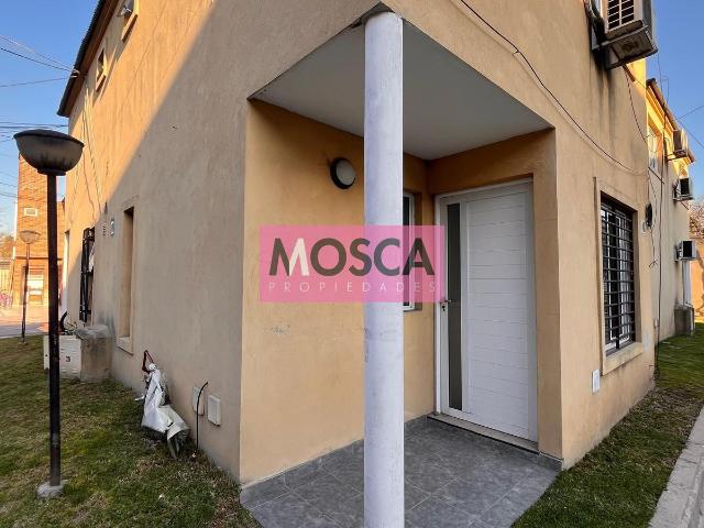 Duplex en alquiler Moreno centro