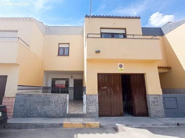 DUPLEX EN EL POZO DEL ESPARTO APENAS A 50 m DEL MAR