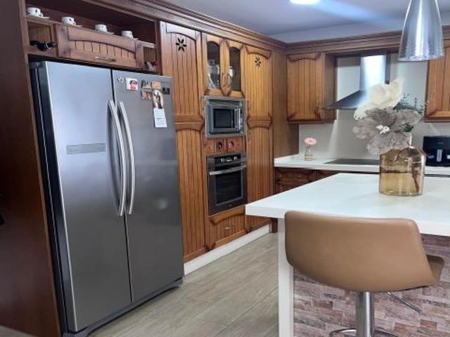 DUPLEX EN ESCAÑUELA