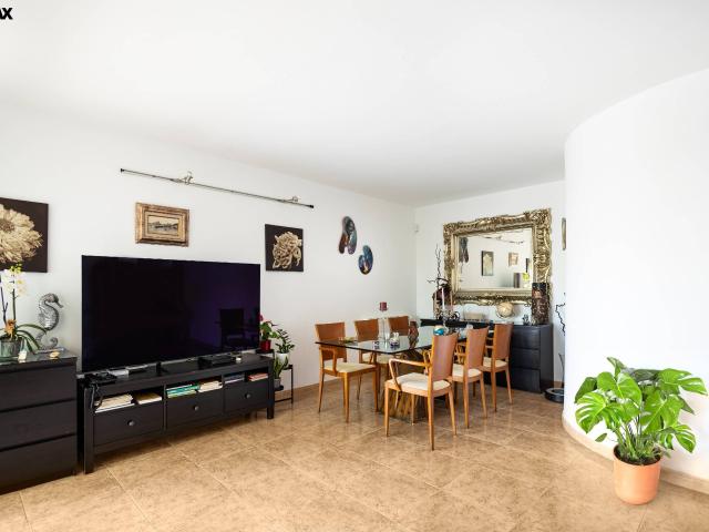 EXCEPCIONAL DUPLEX en ZONA RESIDENCIAL DE ALTO STANDING PUERTO/PLAYA de ALCUDIA