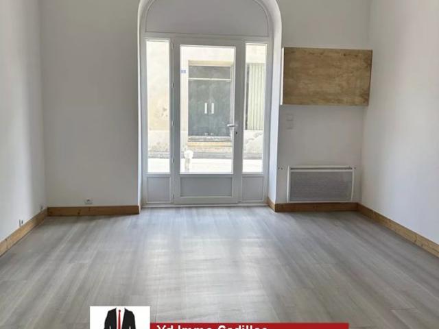 DUPLEX EN PIERRE 2 CHAMBRES CENTRE