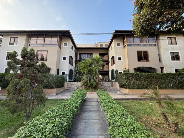 DÚPLEX EN VENTA | 5 DORM | TERRAZA | EST. DOBLE DEPÓSITO 275 m2
