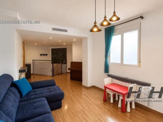 Duplex en venta Burjassot