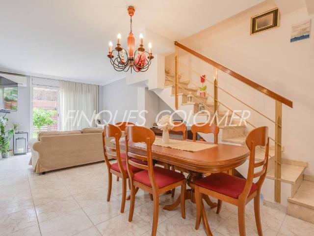 Dúplex en Venta en Ca n'Alzamora