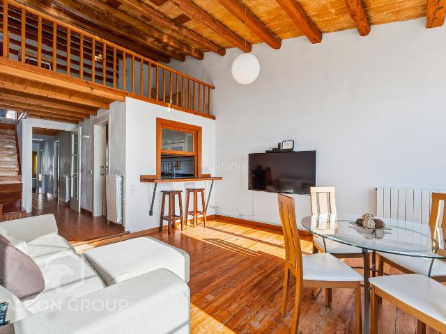 Dúplex en venta en Calafell, Calafell Platja Costa Dorada. ¡Descubre este magnífico y exclusivo dúplex en venta, situado en primera línea de mar en pleno corazón de Calafell Playa!. Dúplex.