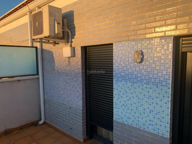Dúplex en venta en Calatayud, Estación San Antonio. Bonito duplex con terraza, 4 dormitorios y 2 baños. Fibra optica. Gastos comunidad minimos. Dúplex.