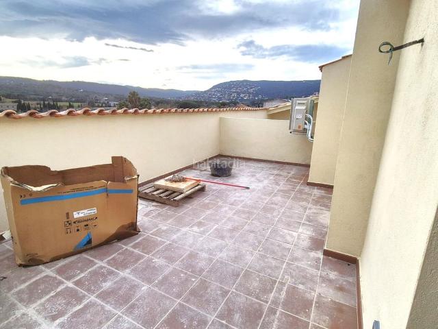 Ático en venta en Calonge, Poble. ÁTICO DE OBRA NUEVA CON PISCINA, APARCAMIENTO Y TRASTERO EN CALONGE. Áticos.