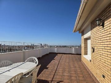 Dúplex en venta en calle Collblanc, Barcelona, de 146 m² 4 habitaciones por 790.000