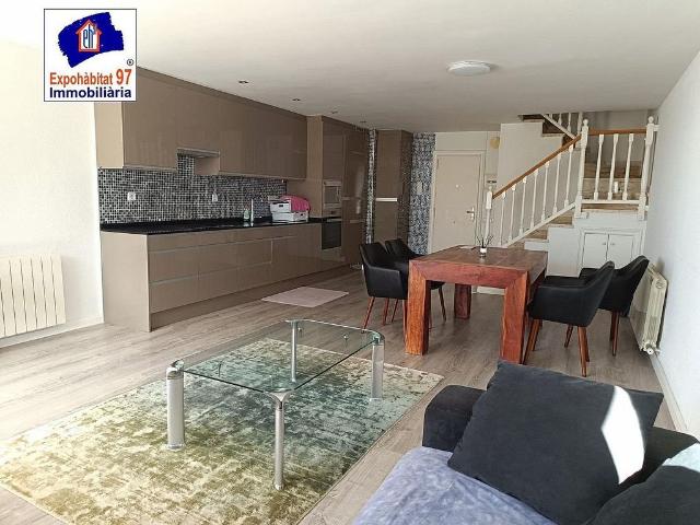 Dúplex en venta en calle De Brussel·Les, Salou, de 96 m² 2 habitaciones por 350.000