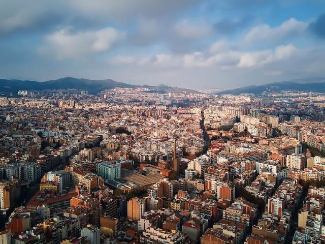 Dúplex en venta en calle De Gomis, Barcelona, de 140 m² 3 habitaciones por 469.000