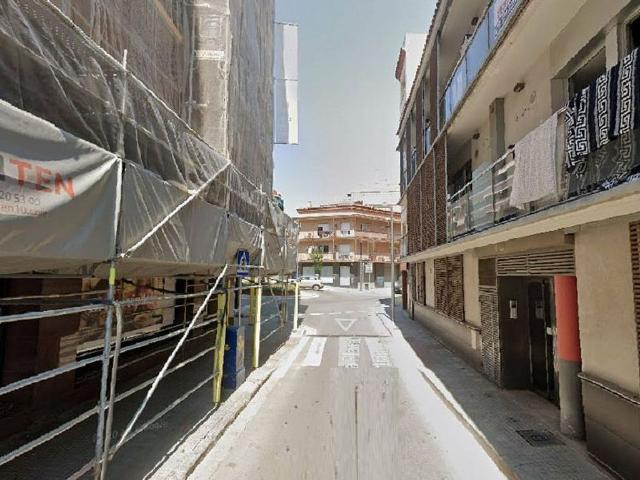 Dúplex en venta en calle De la Plana de Can Bertran, Rubí, de 94 m² 3 habitaciones por 279.000