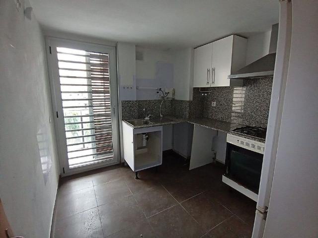 Dúplex en venta en calle De la Plana de Can Bertran, Rubí, de 94 m² 3 habitaciones por 279.000