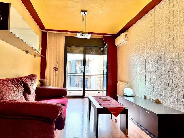 Dúplex en venta en calle De Pompeu Fabra, Alcoletge, de 115 m² 4 habitaciones por 195.000