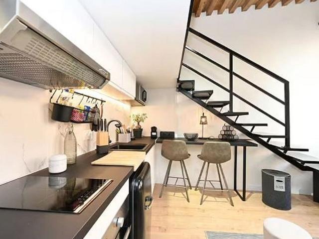 Dúplex en venta en calle De Rogent, Barcelona, de 41 m² por 180.000
