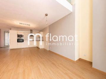 Dúplex en venta en calle De Ramón y Cajal, Barcelona, de 98 m² 2 habitaciones por 495.000