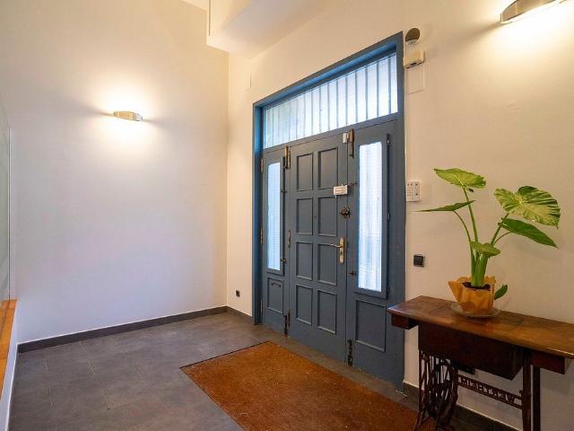 Dúplex en venta en calle Del Doctor Trueta, Barcelona, de 165 m² 4 habitaciones por 775.000