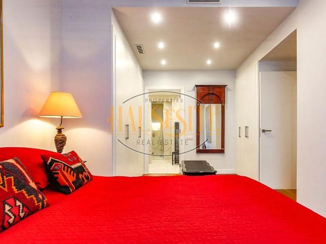 Dúplex en venta en calle Del Garraf, Sitges, de 105 m² 3 habitaciones por 595.000
