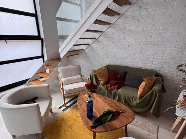 Dúplex en venta en calle Del Perill, Barcelona, de 100 m² 2 habitaciones por 465.000