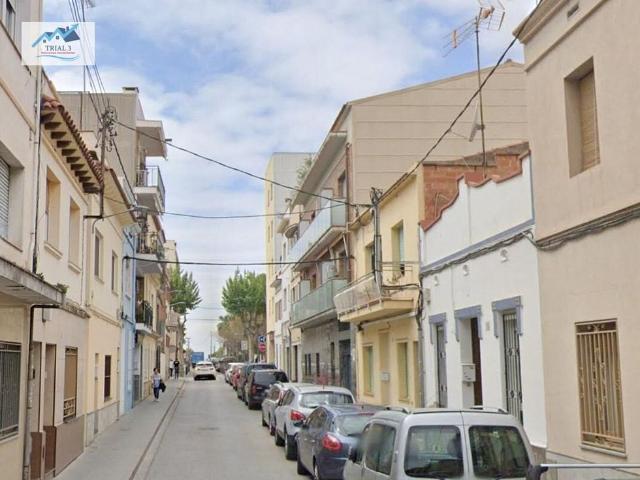 Dúplex en venta en calle Del Pilar, Premià de Mar, de 78 m² 3 habitaciones por 219.000