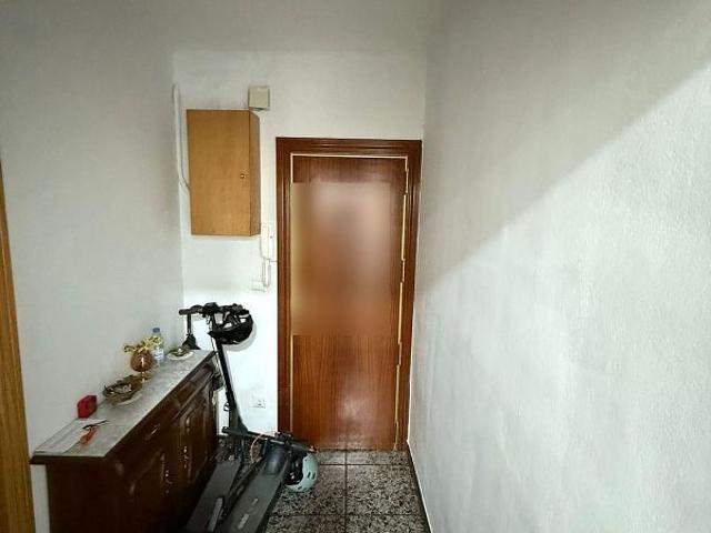 Dúplex en venta en calle Del Rosselló, Hospitalet de Llobregat, L´, de 75 m² 4 habitaciones por 329.000