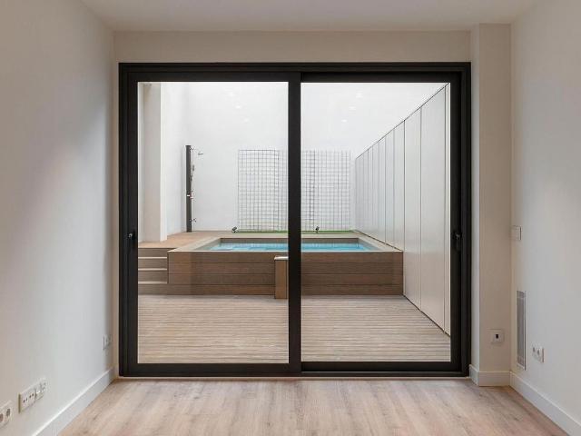 Dúplex en venta en calle D'en Grassot, Barcelona, de 74 m² 2 habitaciones por 725.000