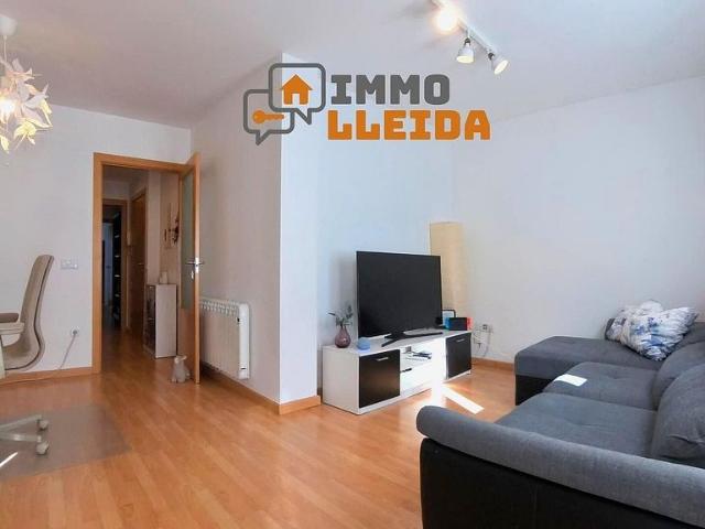 Dúplex en venta en calle Jacint Verdaguer, Os de Balaguer, de 110 m² 3 habitaciones por 165.000
