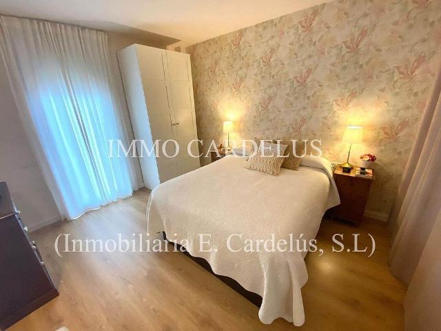 Dúplex en venta en calle Major, Sant Celoni, de 110 m² 2 habitaciones por 230.000