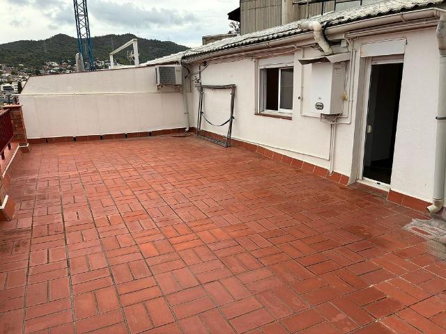 Dúplex en venta en calle Miquel Reverter, Sant Just Desvern, de 35 m² 1 habitación por 298.000