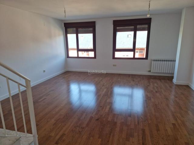 Dúplex en venta en Camponaraya. Dúplex Nuevo en Camponaraya Ideal para Tu Familia por Solo 99,000. Dúplex.