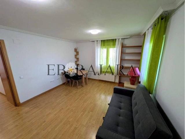 Dúplex en Venta en Candeleda