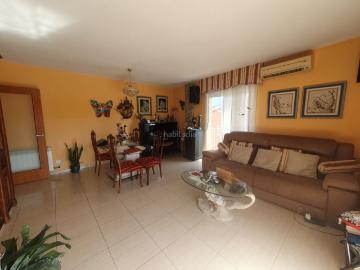 Dúplex en venta en Canovelles. PISO DUPLEX EXCLUSIVO EN CANOVELLES. Dúplex.