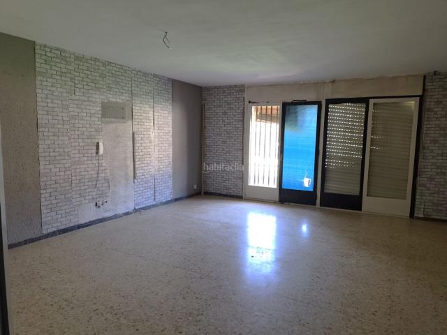 Dúplex en venta en Capellades. duplex de 5 habit. 3 baños junto campo futbol de CAPELLADES. Dúplex.