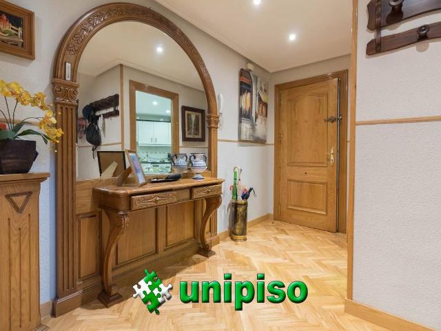 Dúplex en Venta en Casco Antiguo