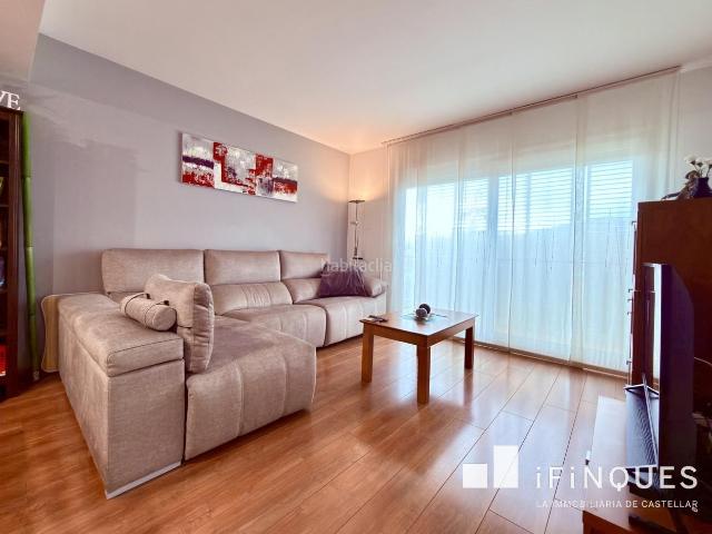 Dúplex en venta en Castellar del Vallès, Eixample Can Bogunyà. Ático dúplex centrico con terraza y parking. Dúplex Castellar del.