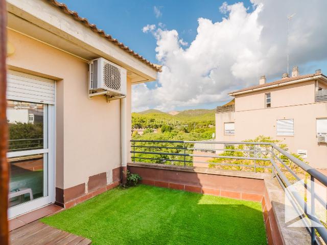 Dúplex en venta en Castelldefels, Vista Alegre. Dúplex Passatge Agustina dAragó, Castelldefels. Dúplex.