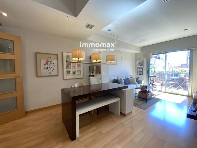Dúplex en venta en Castelldefels, Centre. Amplio dúplex en el centro de Castelldefels. Dúplex.