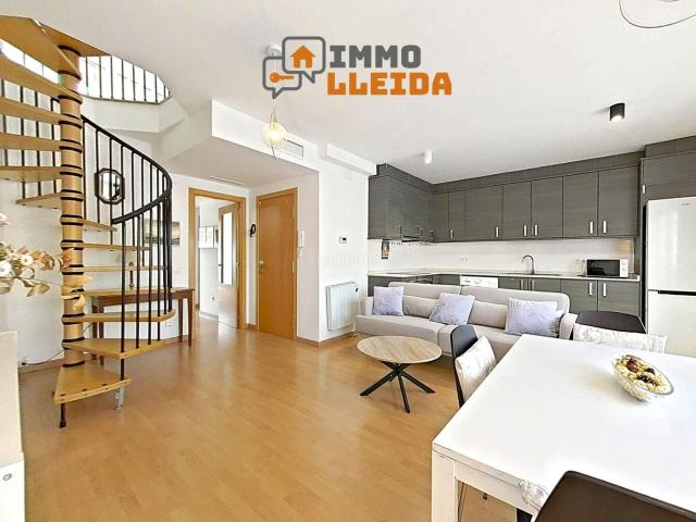 Dúplex en venta en Castellserà. OFERTA FLASH Dúplex en Castellserà. Dúplex.