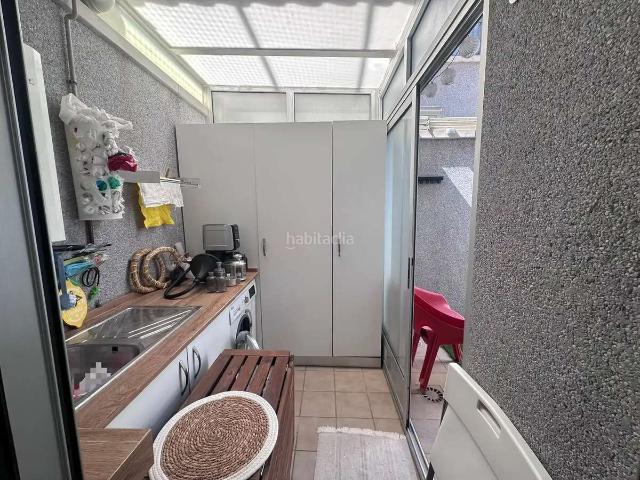 Dúplex en venta en Cehegín. Tríplex en esquina con terraza, jardín y trastero en Algezares. Dúplex.